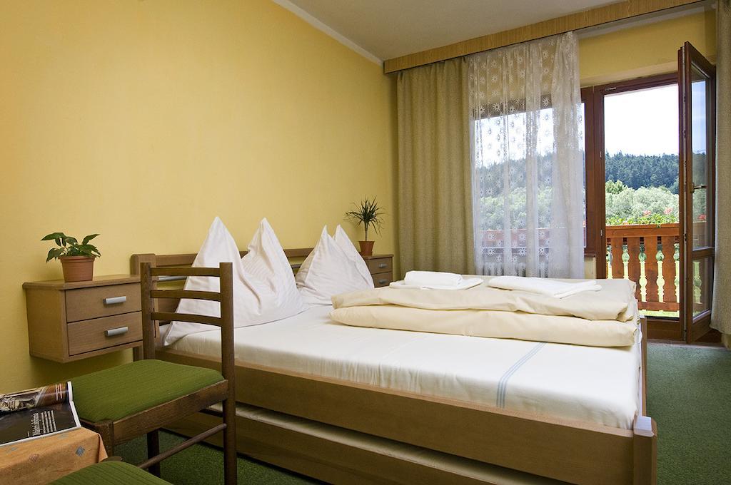 Penzion Rogalo Svit Habitación foto