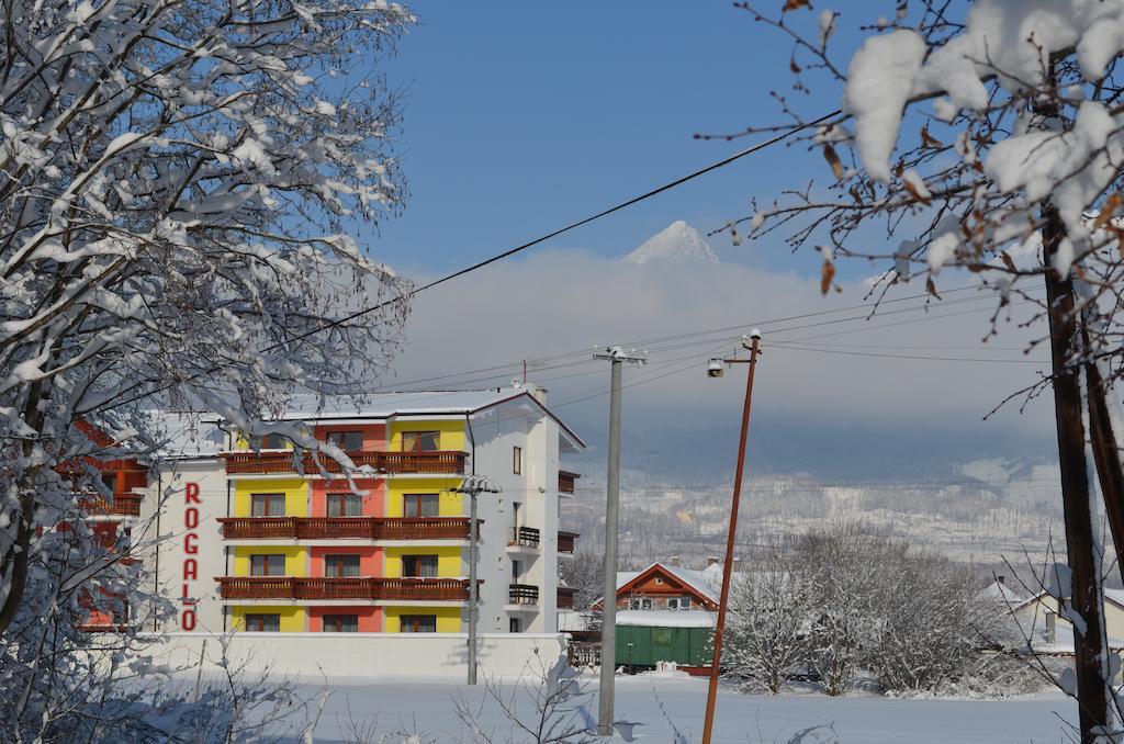 Penzion Rogalo Svit Exterior foto